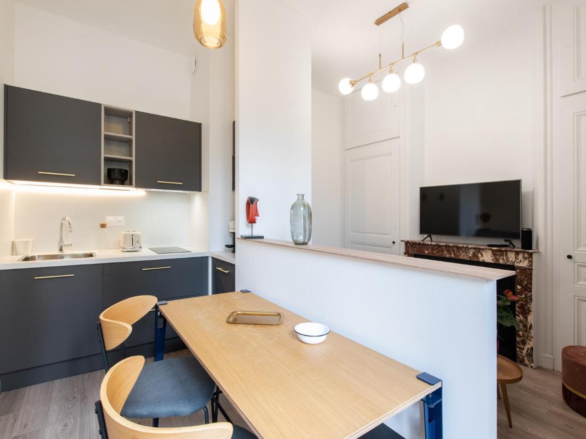 Luxury Apartment "Le Raffine" - Lyon Part-Dieu - Dreamy Flat Лион Экстерьер фото